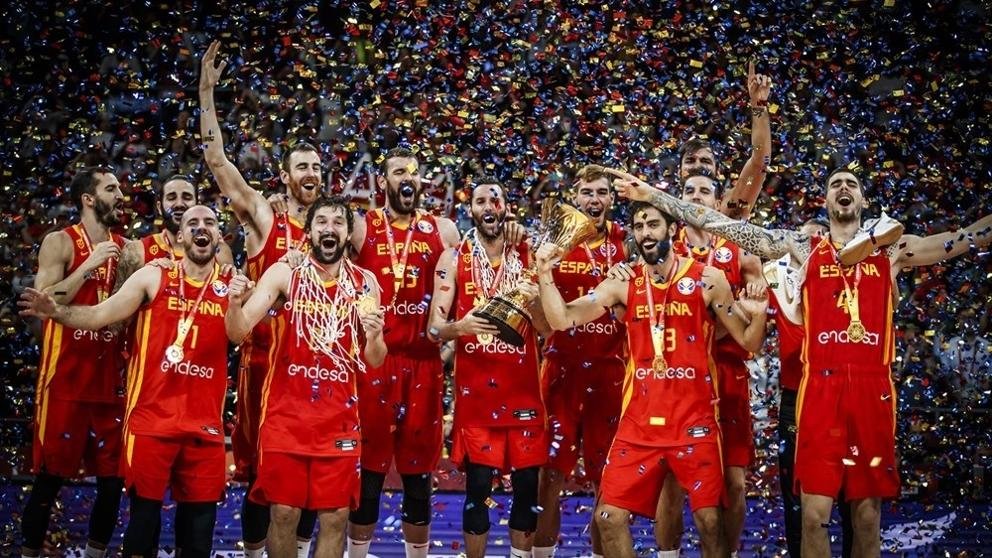 EuropaPress_2371430_ESPANA_CELEBRA_SU_TITULO_MUNDIAL_20190915165003-kl8F-U47362857710gKE-992x558@LaVanguardia-Web.jpg.3d0b247b6c0dd6a82a2cc40eb99d0348.jpg