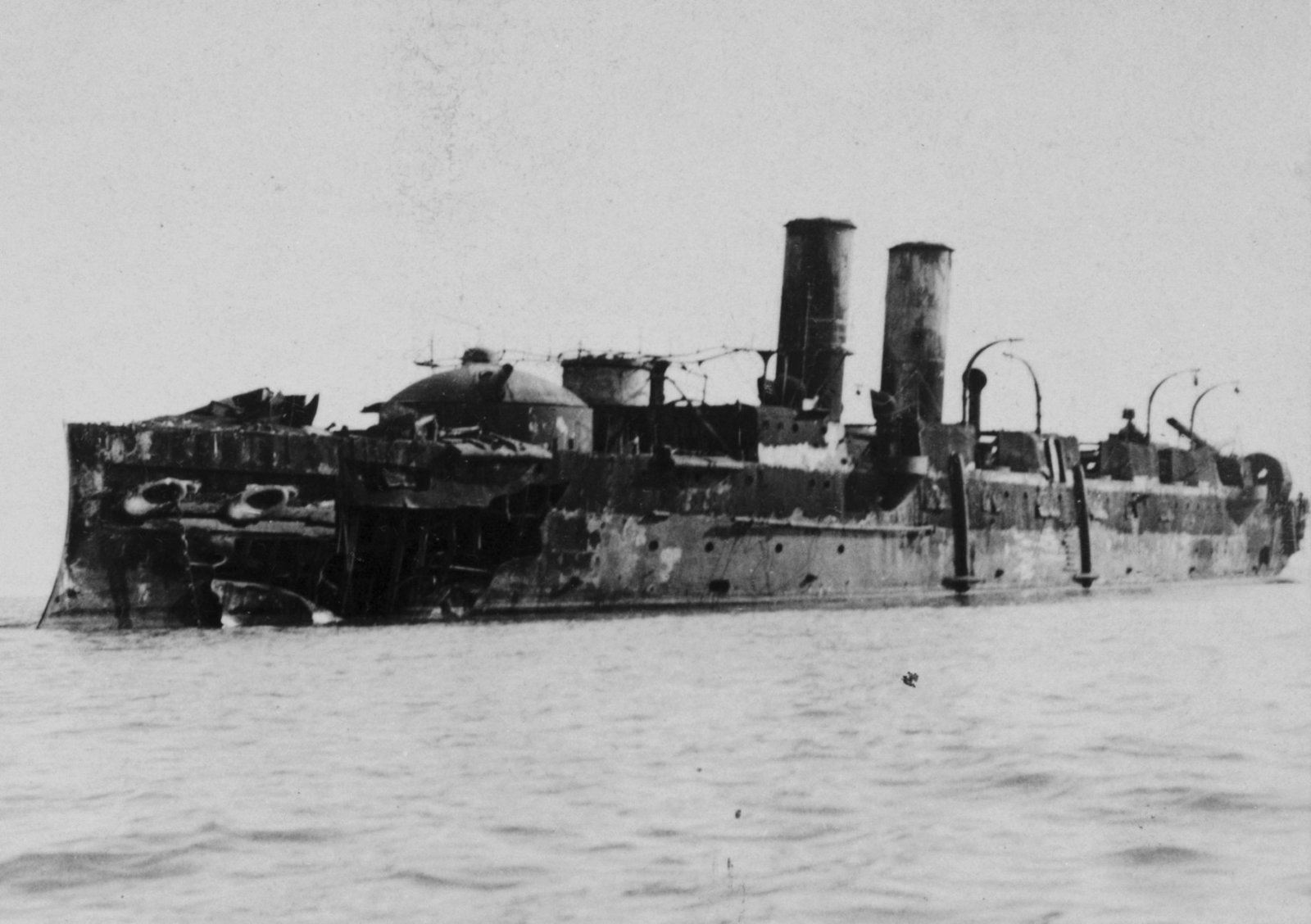 large.Vizcaya_wreck_Cuba_1899.jpg.89112776a9b6b7900994bc2b97564770.jpg