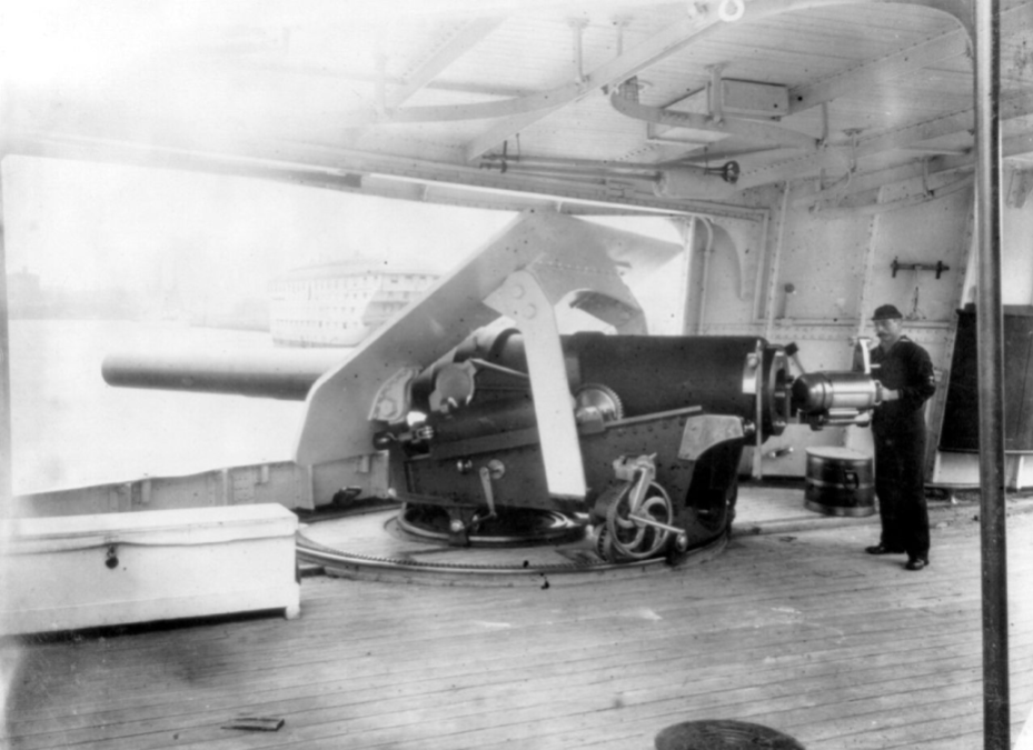 1280px-USS_Atlanta_6inch_gun_LOC_cph_3b07972.png.b9520d487cd7b8b02cdaadbcf09e58f2.png