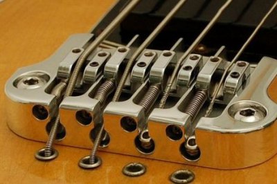 Hipshot SuperTone retrofit bass bridge - Guitar Parts - ProjectGuitar.com