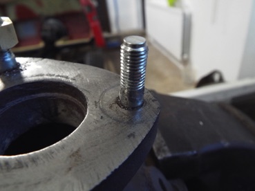 Exhaust manifold studs and brass nuts - Fuel System - The Triumph