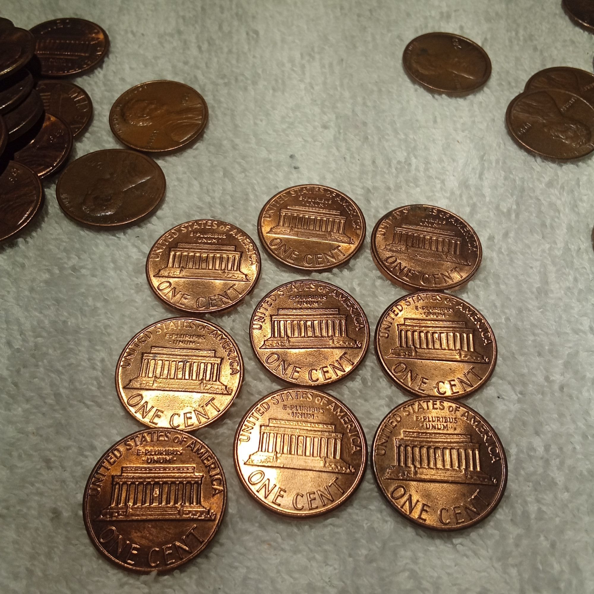 1980's Lincoln Cents with waviness throughout the reverse