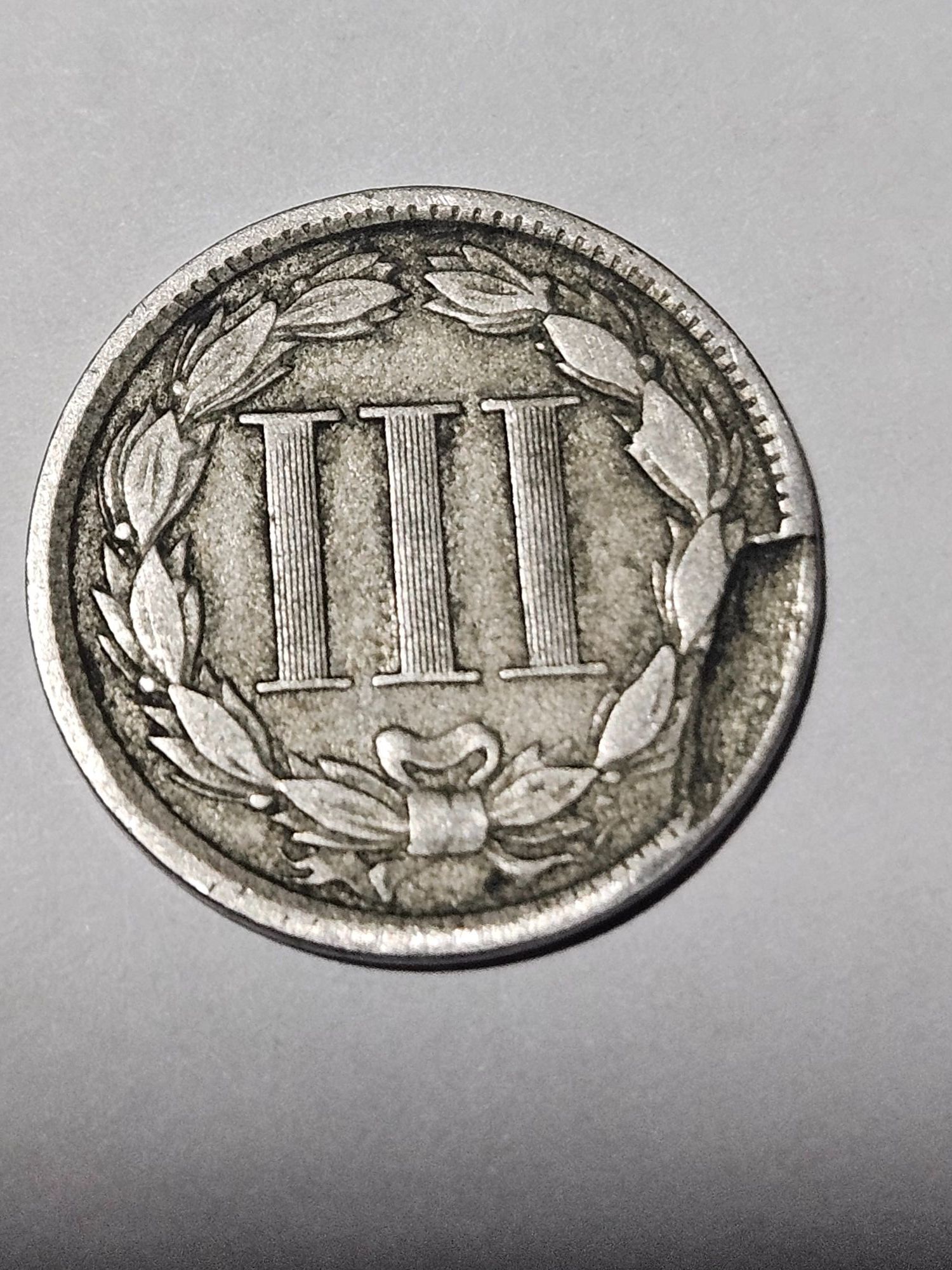 ワシントン1881  3centの字体は切手のみカットが左欠けエラー切手だろうか 1881 3 CENT NICKEL POSSIBLE STRIKE DAMAGE - Newbie Coin Collecting