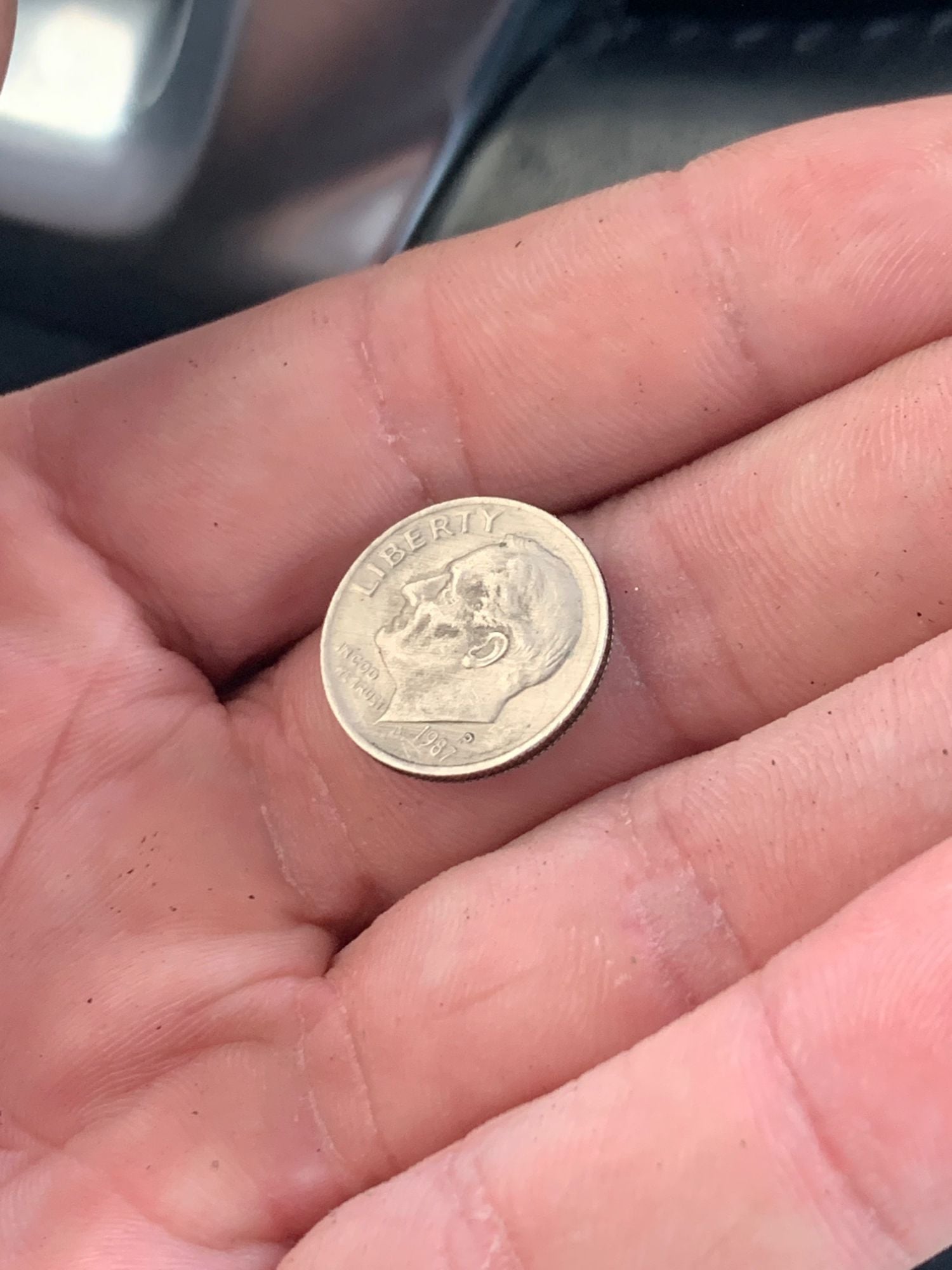 Absolute newbie. 1987 P Dime Weird finish, weird sides. - Newbie