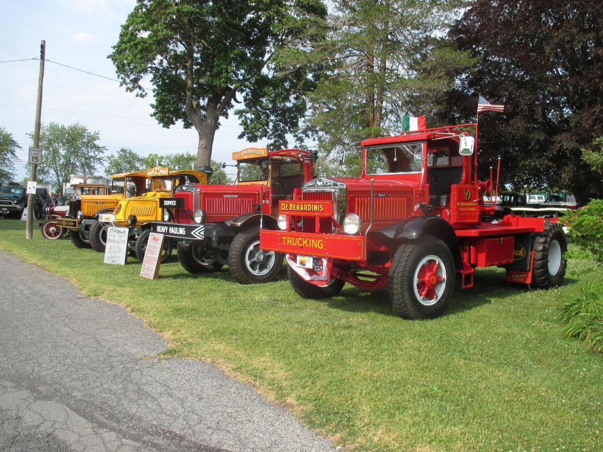 Interesting Antique Truck Show Macungie Pa Pictures