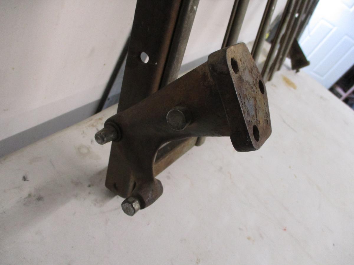 Large Peerless? trunk rack - Peerless - Antique Automobile Club of ...