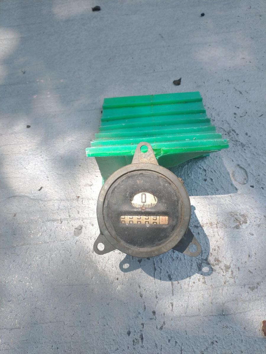 Speedometer - Automobiles and Parts - Buy/Sell - Antique Automobile ...