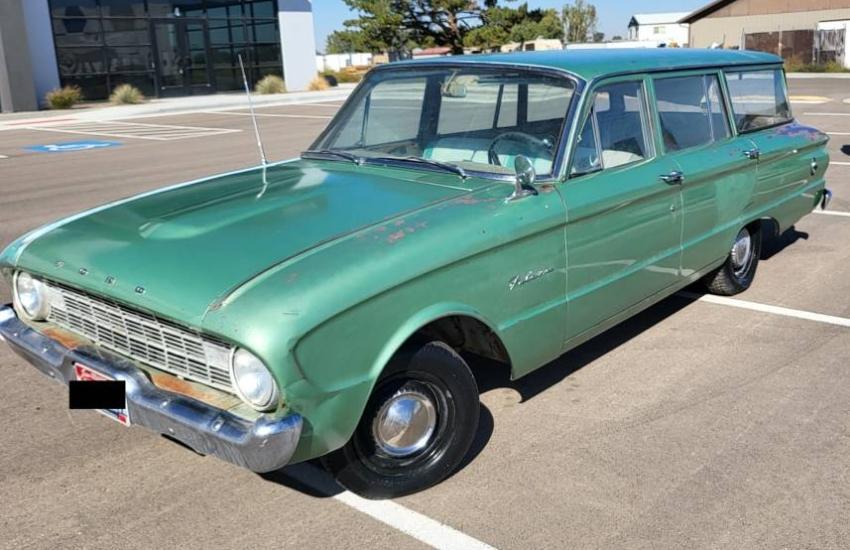1960 Ford Falcon Wagon