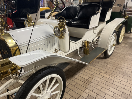 Selling a fully restored 1909 Buick Model 10 for an estate. Reduced to ...