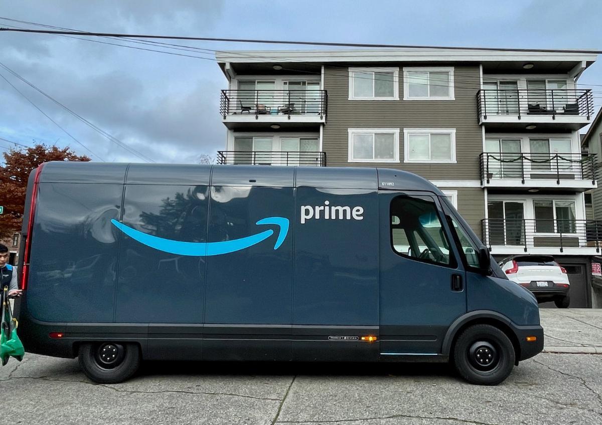 In need asap a used UPS or FedEx van - General Discussion - Antique ...