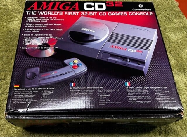 Canadian Amiga CD32 -- Thinking of selling - Commodore Amiga
