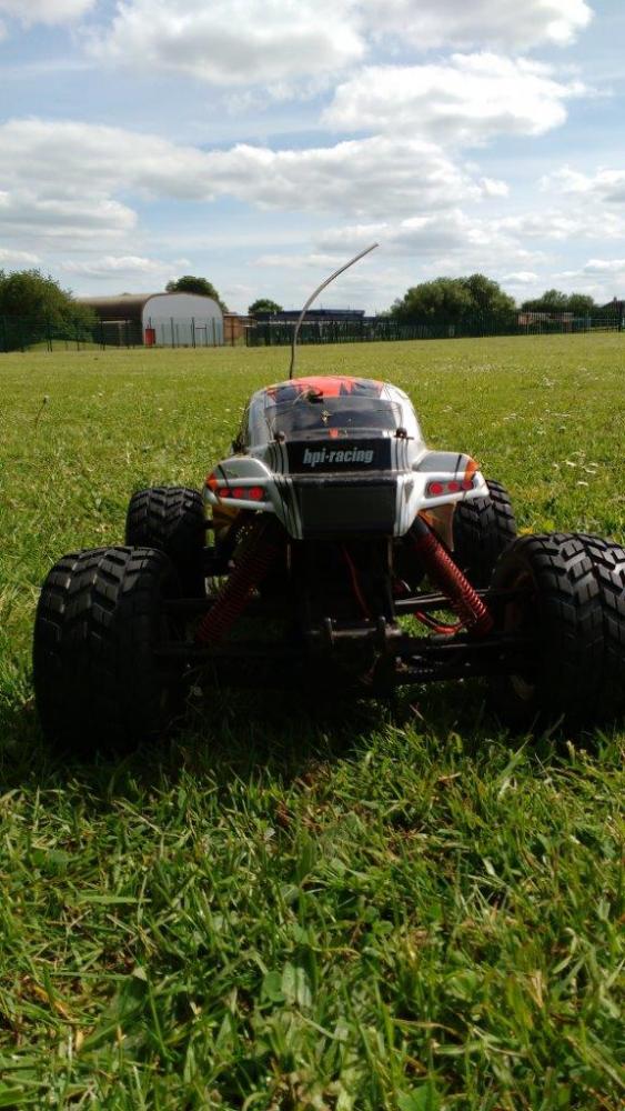 HPI E Savage rc 4x4 truck kit - Other Sales - Pigeon Watch Forums