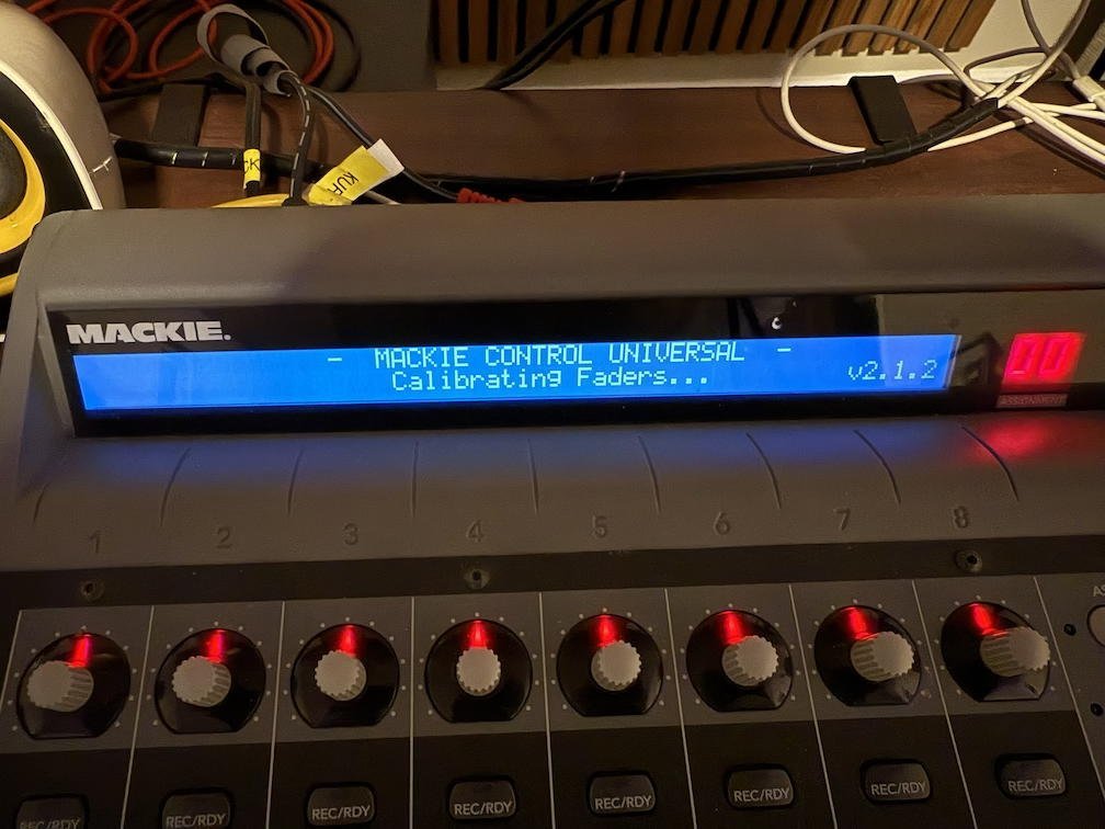 Mackie Control Puzzler - Logic receives midi and responds