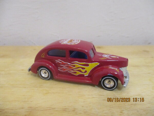 Hot Wheels Circus On Wheels #3 – Auto Da Collezione Scala 1:64, Fat Fendered '40