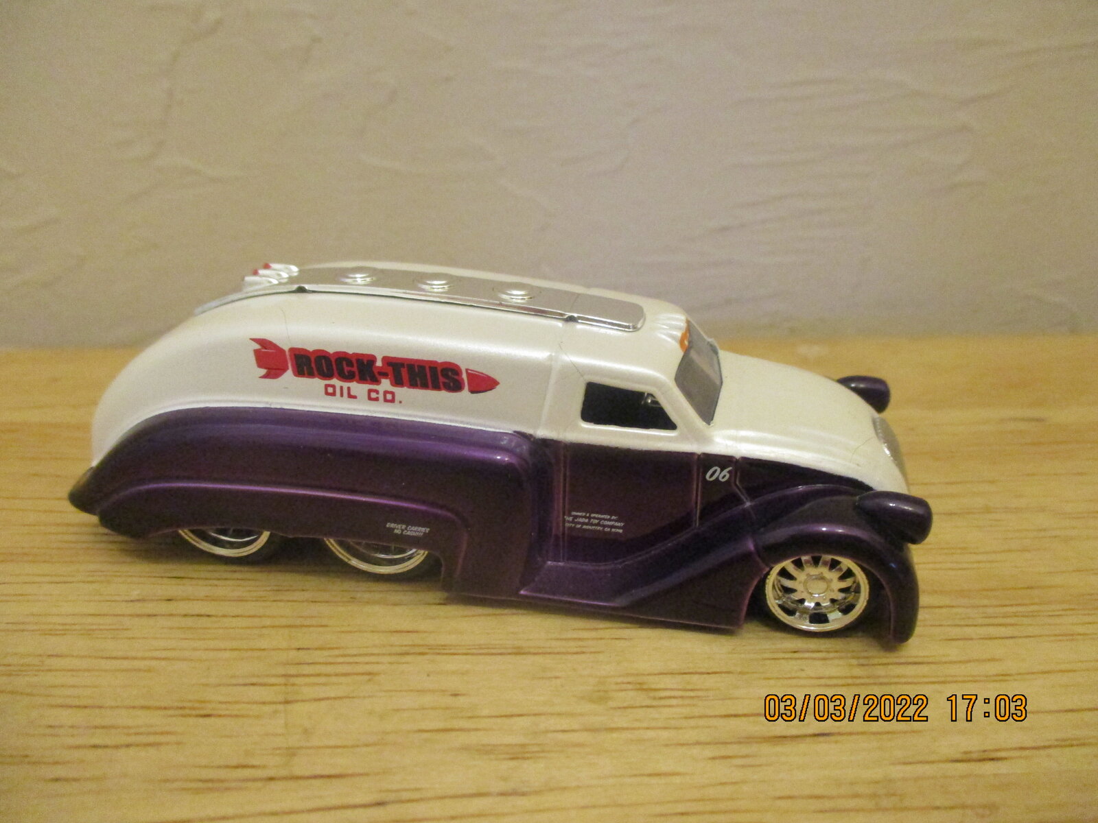 ☆ DODGE AIR FLOW LOWRIDER　　　　　　【期間限定出品】 39 Dodge Airflow Tanker POST 030322 Purple-White D-Rods 2006 Jada