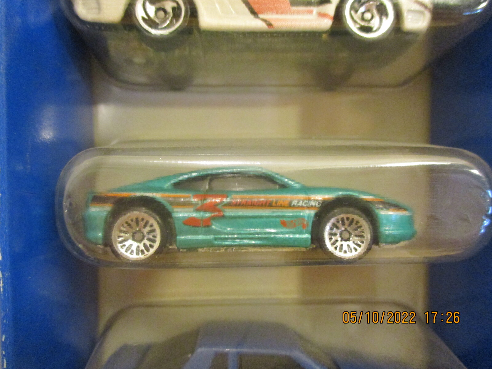 5 Pack Figure 8 Racers 1998 Ferrari 355 Lace POST 051022 Mix