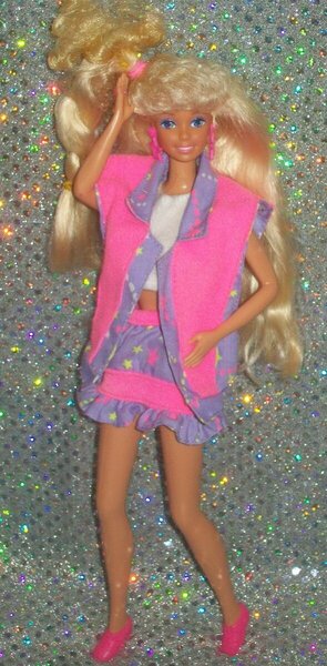 BARBIE 1990 HAPPY Birthday Fabriqué en Malaisie EUR 120,00 - FR