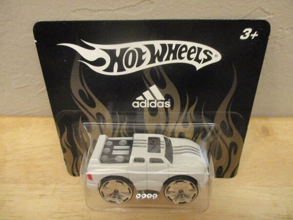 Adidas Quadra Sound POST.JPG - Hot Wheels - Mattel Creations