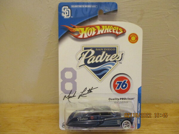 ★ＵＳオリジナル盤★『BALLER'S LADY』PASSION Baseball San Diego Padres Purple Passion POST 120223 Carded 2005