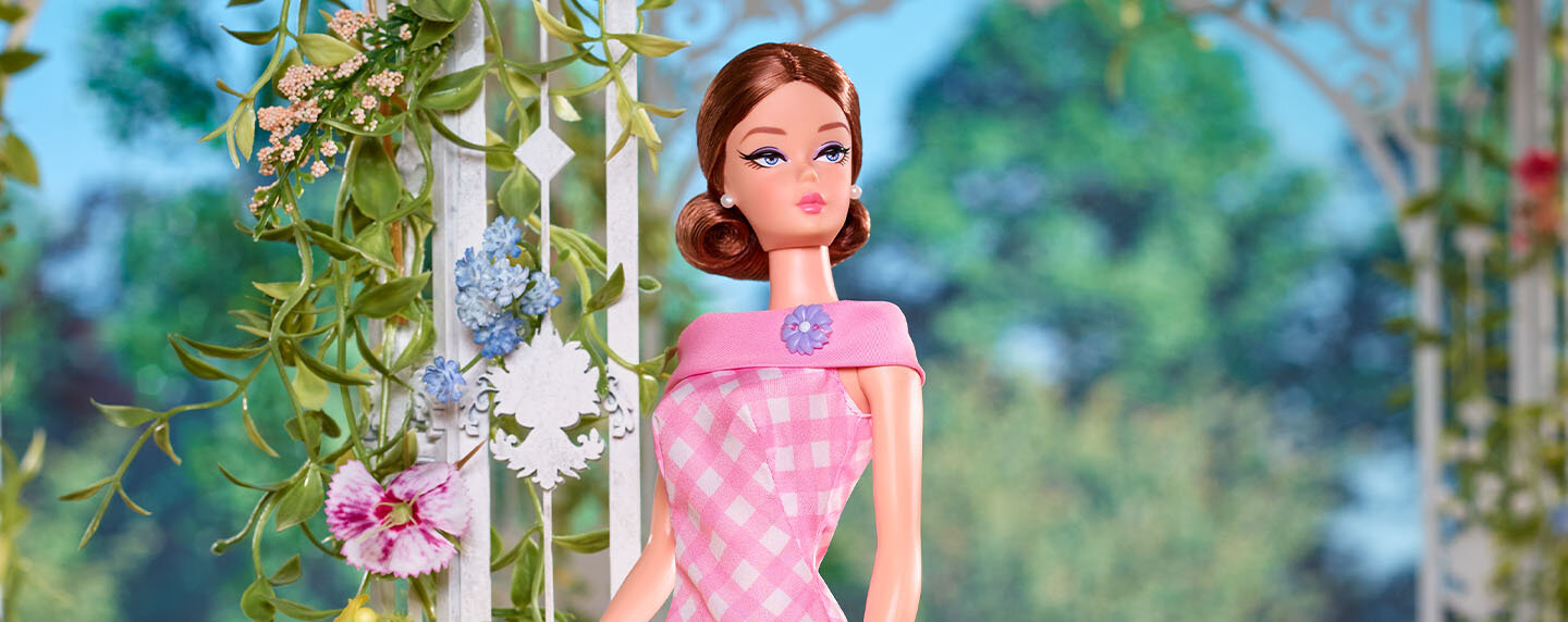 Let's Play Barbie Garden Fashion Repro deals