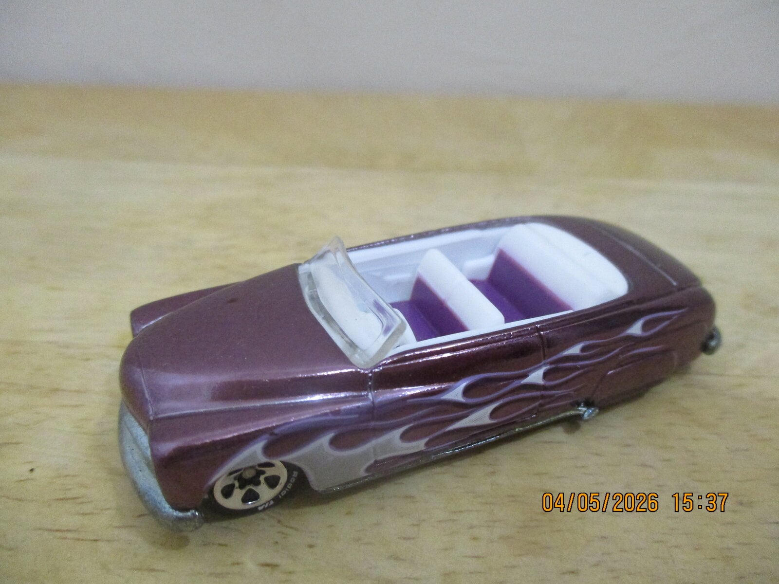 Classics Series 2 49 Merc Purple.JPG - Hot Wheels - Mattel Creations