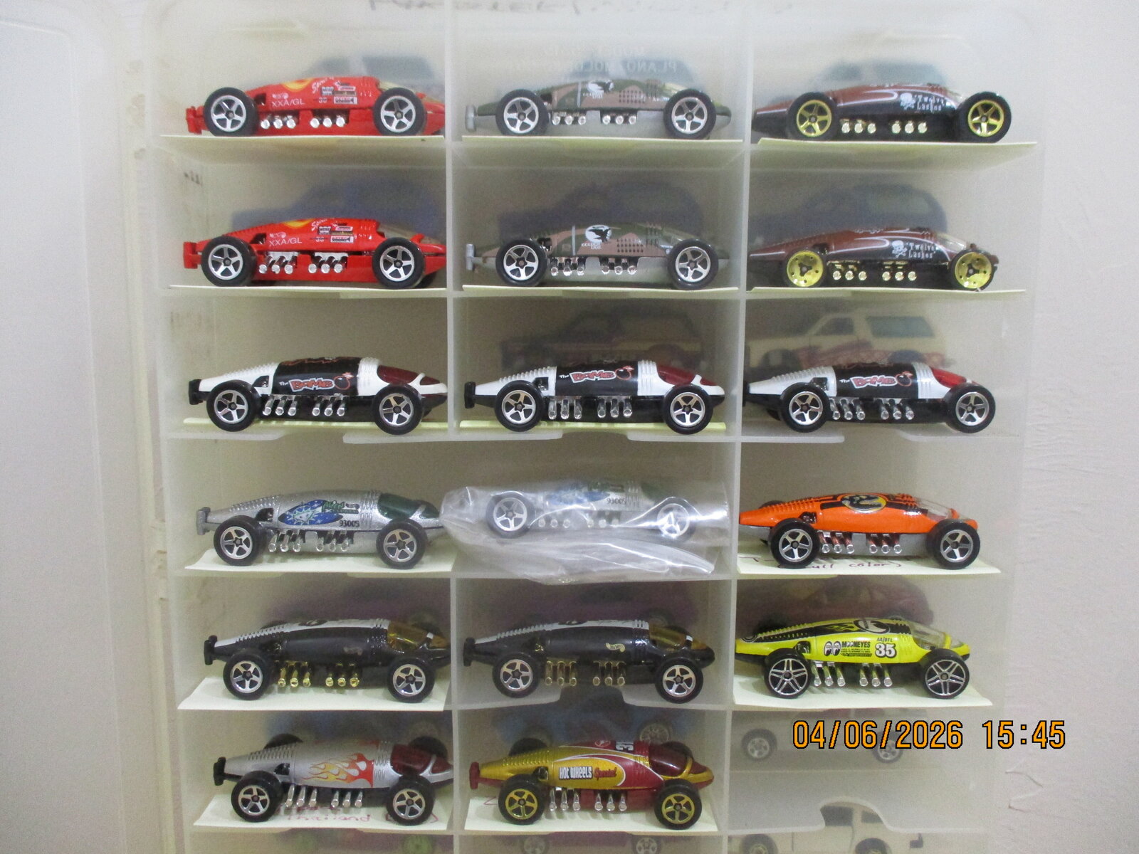 まみ Jammer 040726 Lakester Side 1.JPG - Hot Wheels - Mattel Creations