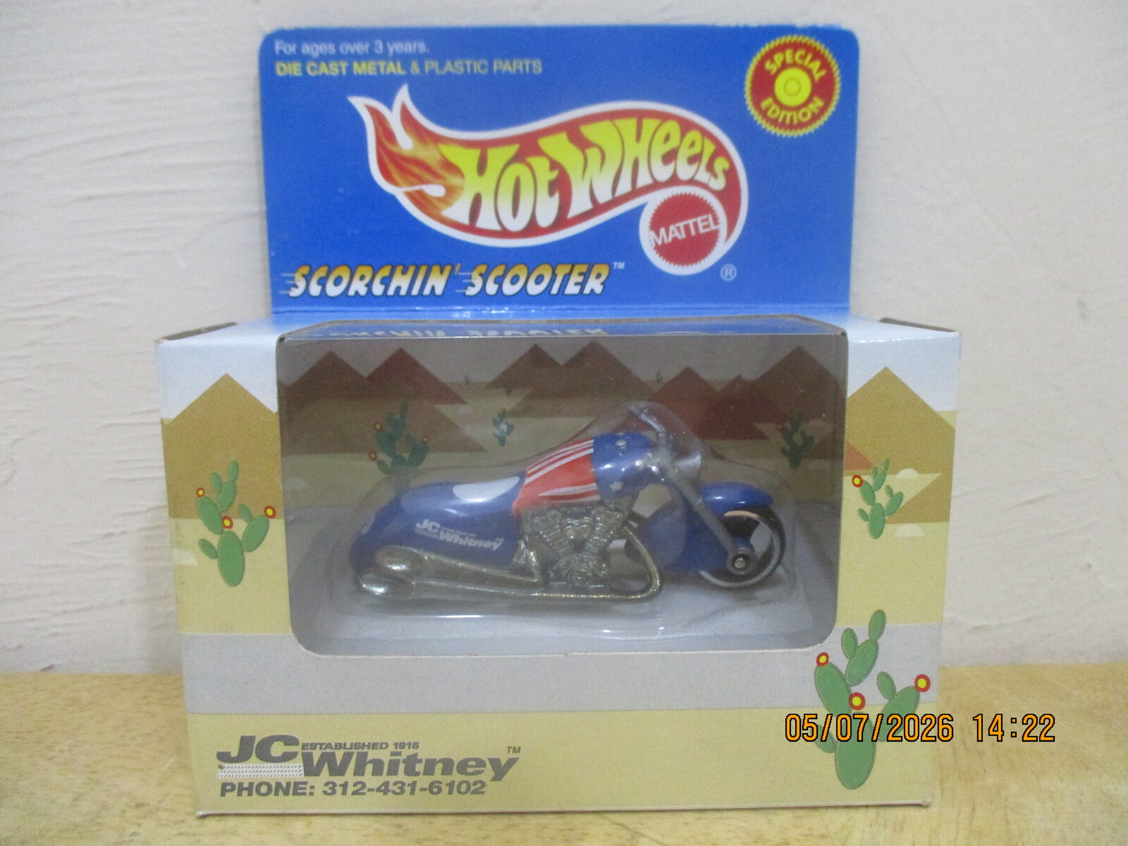 JC Whitney Scorchin Scooter Red White Blue 2000 Boxed Promo Front