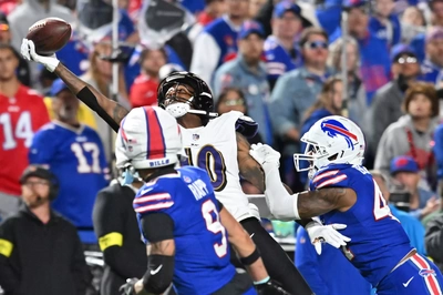 One Handed 3rd Qtr TD Catch By Former Titan and Chief DeAndre Hopkins