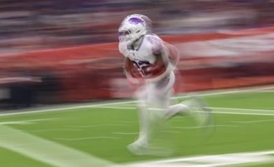 Ray Davis Put The Bills Up 16-13 With This 97 Yard Touchdown!