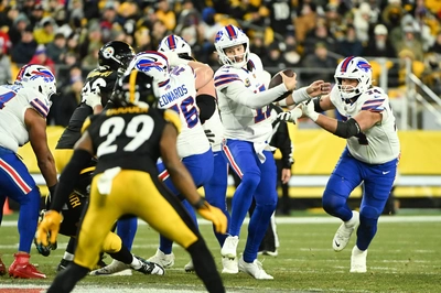 Looks like Josh Allen is waiting for Ryan Van Demark to get a head start before he takes off on this first half scramble against the Steelers.