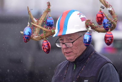 Former Buffalo, and current Virginia resident, Brian O'Day, shows some Christmas spirit as he attends the Bills game. Later he tried to sneak into the new Highmark stadium, posing as a construction manager---didn't work.