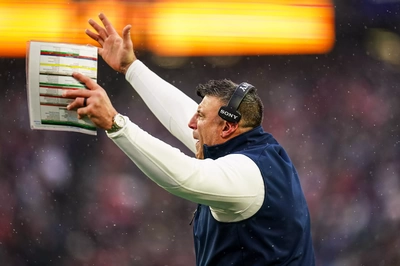 Head Coach Mike Vrabel admonishes his team to just hit them in the head like we practiced.