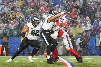 Rousseau Applied The Hurt Several Times to iggles QB Jalen