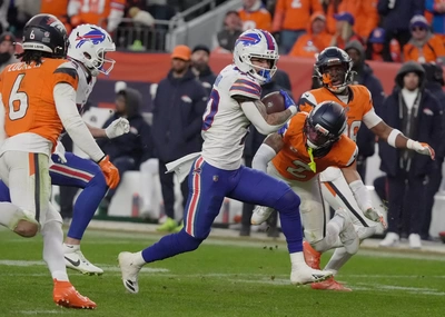 Khalil Shakir was Mr. Clutch for the Bills in the playoffs. Over two games, he had 19 receptions on 21 targets (.905) for 157 yards.